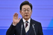 玉溪重回青瓦台 复苏经济 弥合社会裂痕 韩国新总统有哪些执政计划？